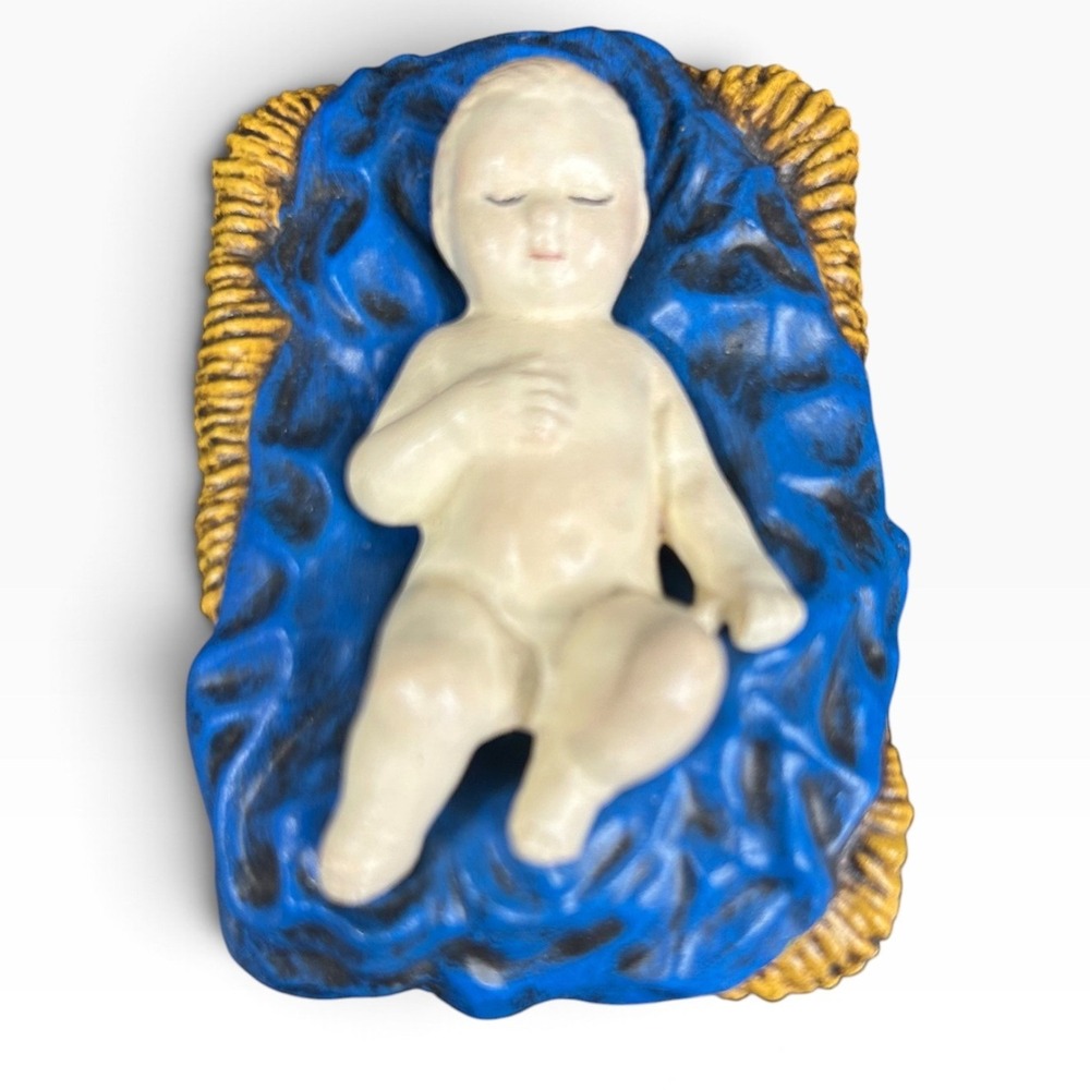 Vintage 1970s Holland Mold Ceramic Nativity Baby Jesus in Manger 2 Inch Figurine